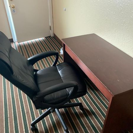 Wayne Motel Fort Wayne Dış mekan fotoğraf