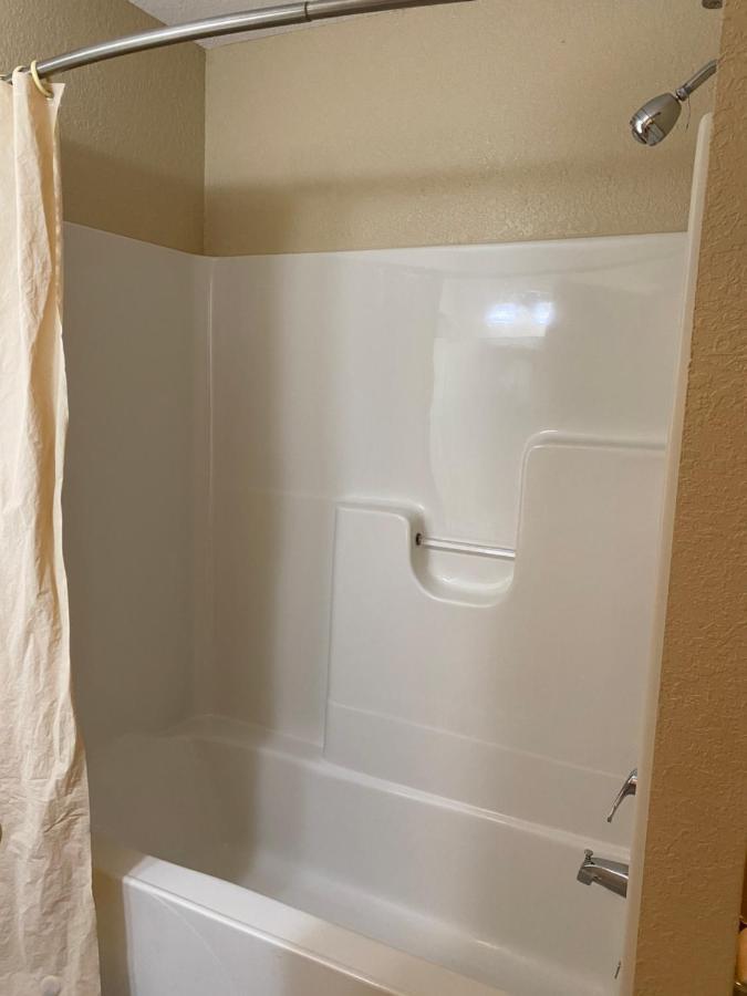 Wayne Motel Fort Wayne Dış mekan fotoğraf